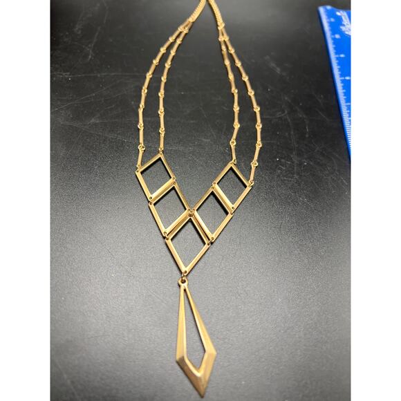 Vintage 70s Sara Coventry gold tone Goddess necklace geometric layer Y drop - Picture 3 of 6